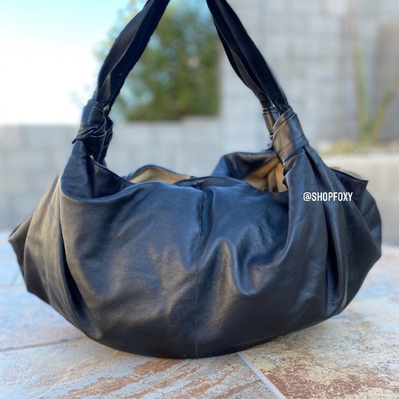 The Row Black Leather Slouchy Shoulder Bag - Picture 4 of 13